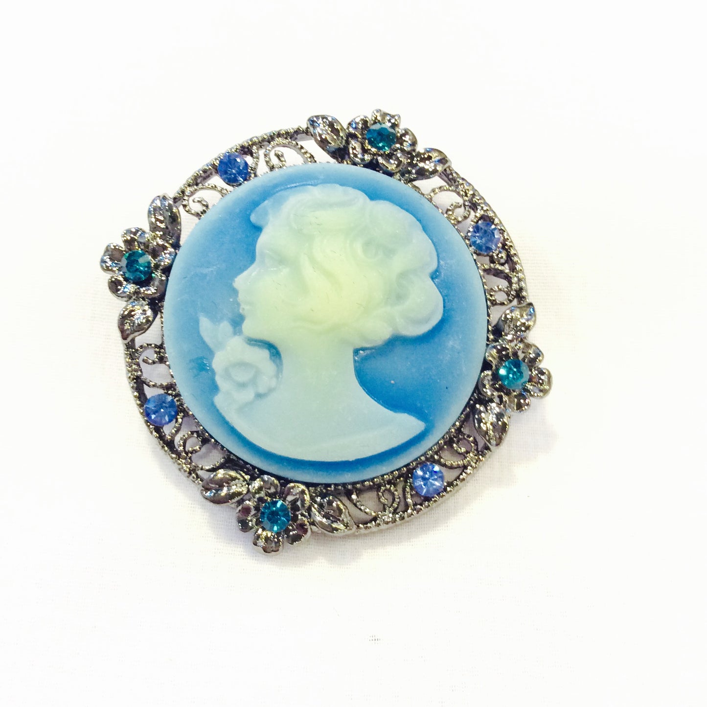 Cameo Pin #66-84021