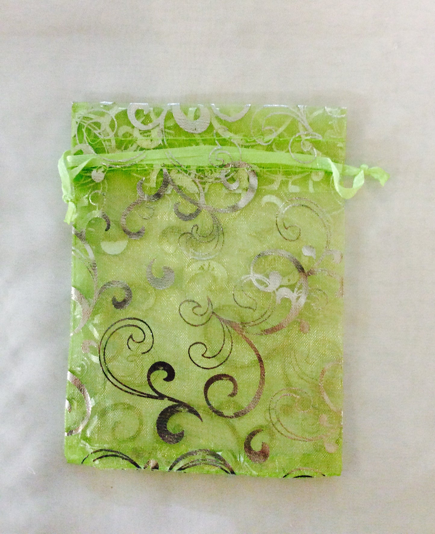 Organza Pattern Bags Large 5"x6" 6/pk #0304-352GN