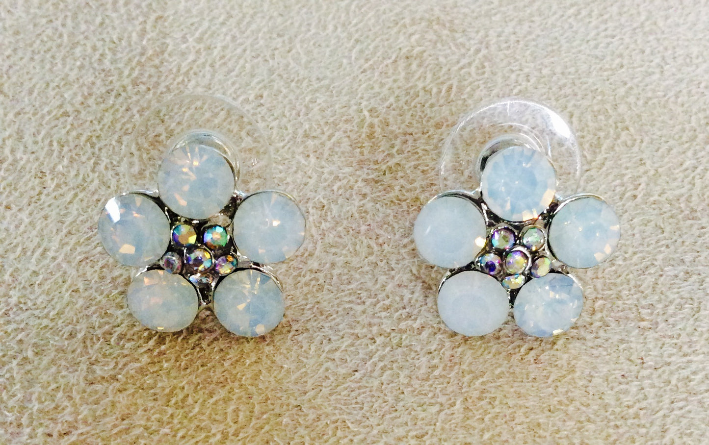 Flower Post Earrings #68-99001WH