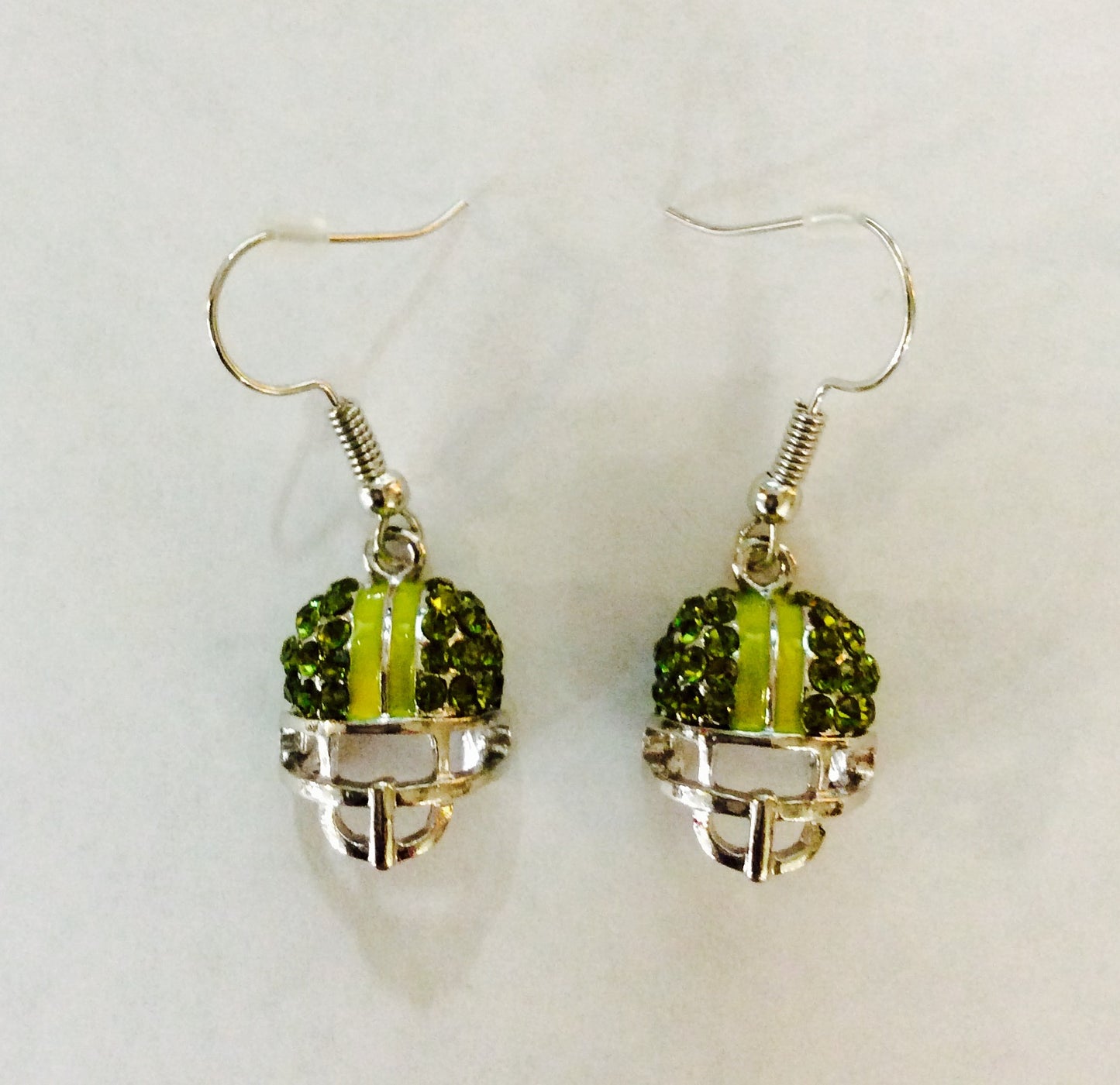 Green Bay HELMET EARRING #28-112921GB