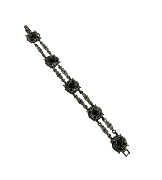Antique Bracelet #89-112924