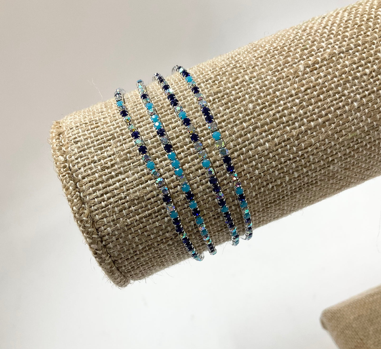 4-Strand Stretch Bracelet  #86-30220BL (Mixed Blue)