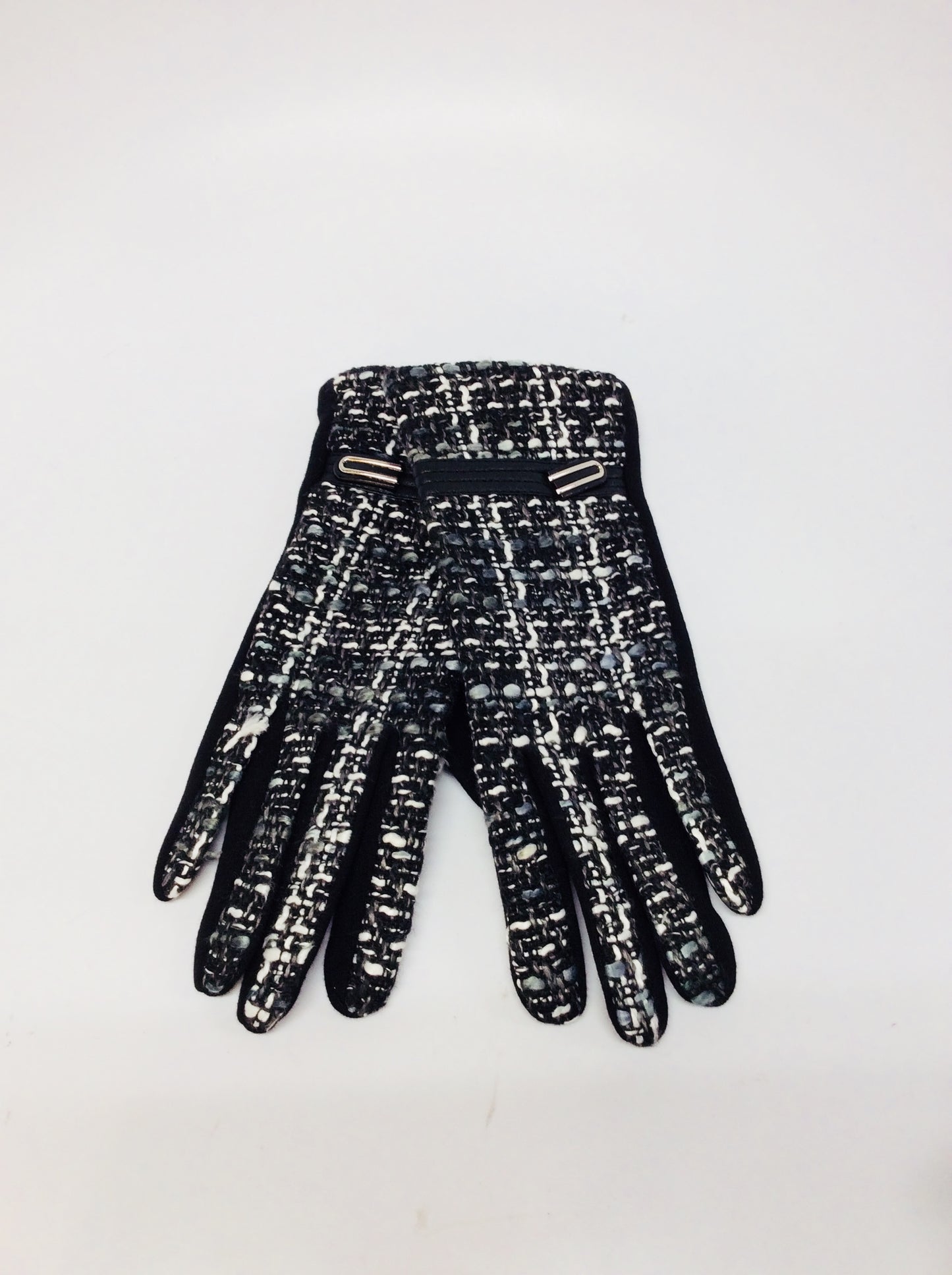 Black and White Glove #89-93109