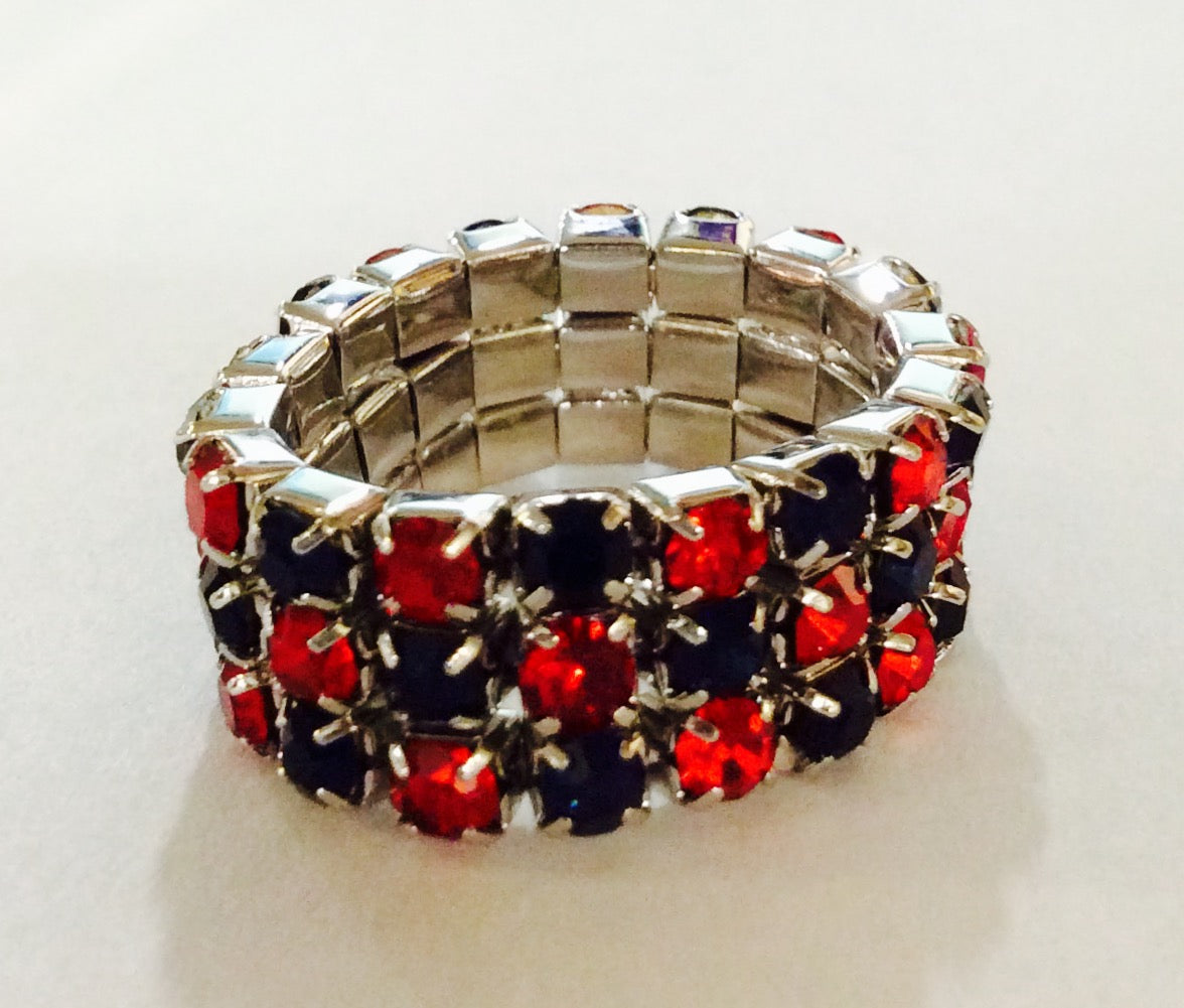 New England 3-ROW RING #28-11322NE