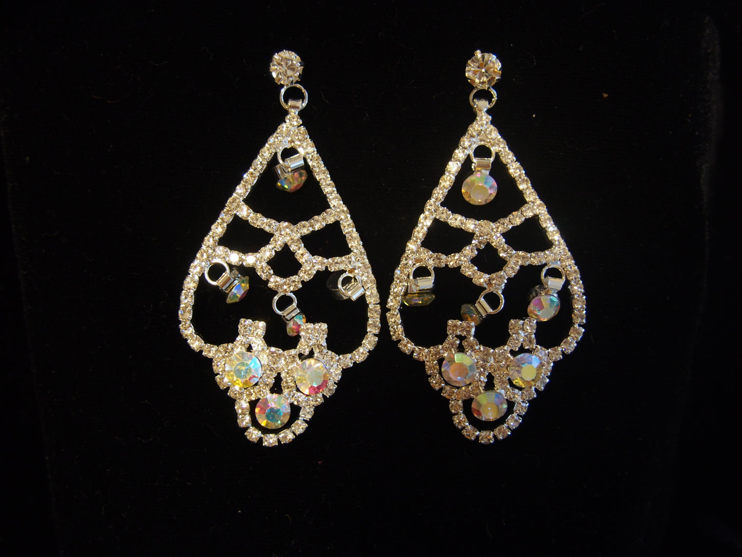 Crystal earing